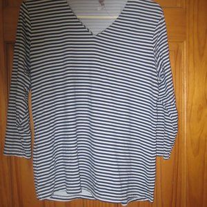 LULU B STRIPED TOP M